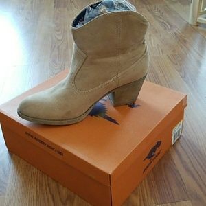 Rocketdog ankle boots